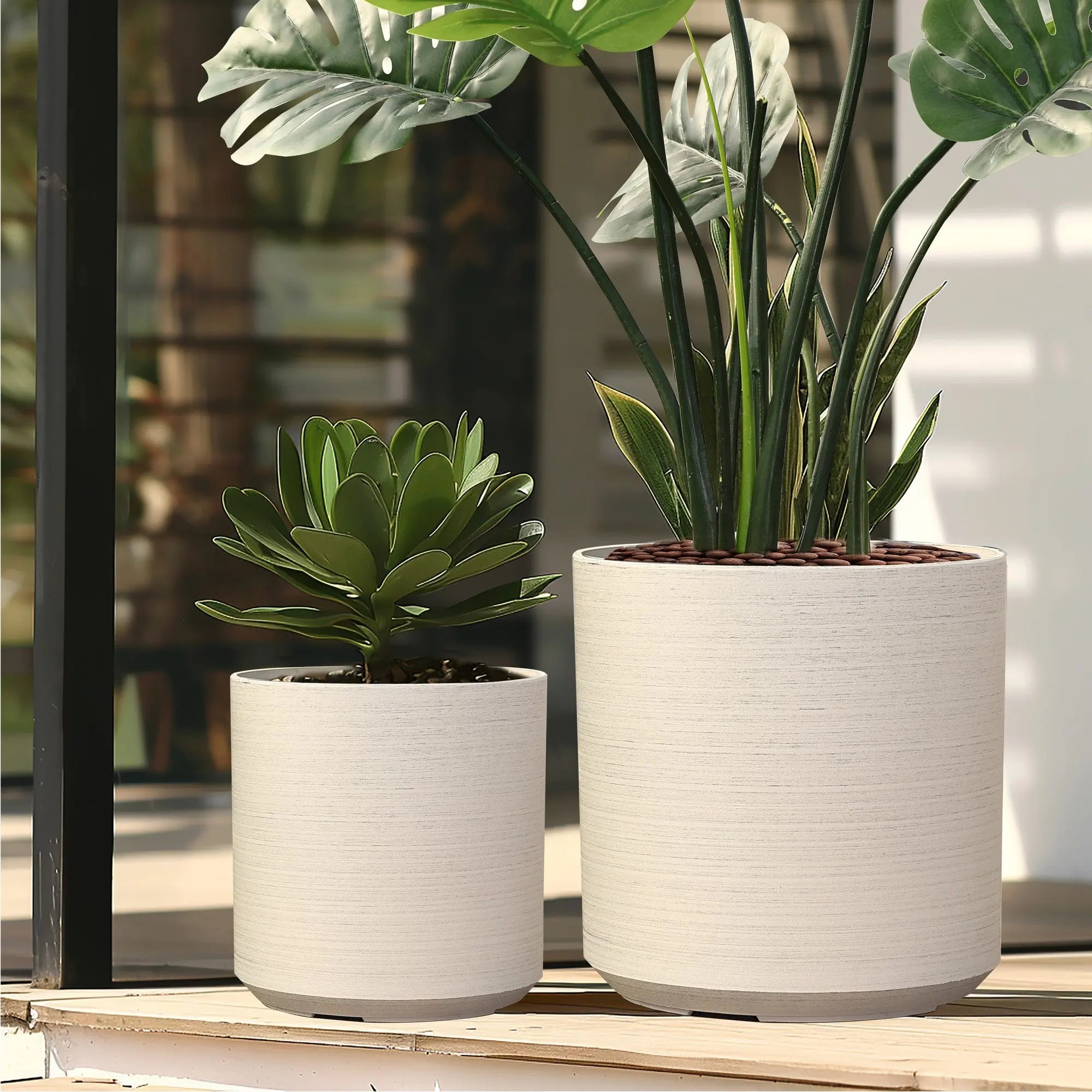 indoor cylinder planter LuxenHome 2-Piece Cortina Cream Round Plastic Planters Set