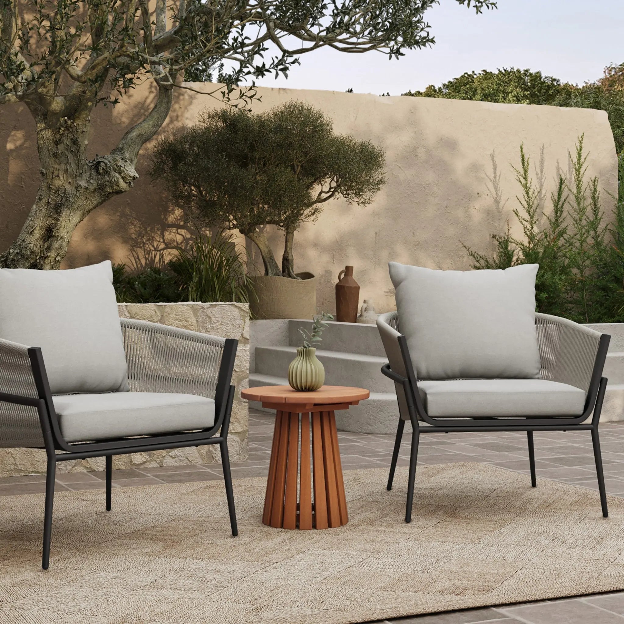 Ventura outdoor aluminum with PE rope armchair - LuxenHome