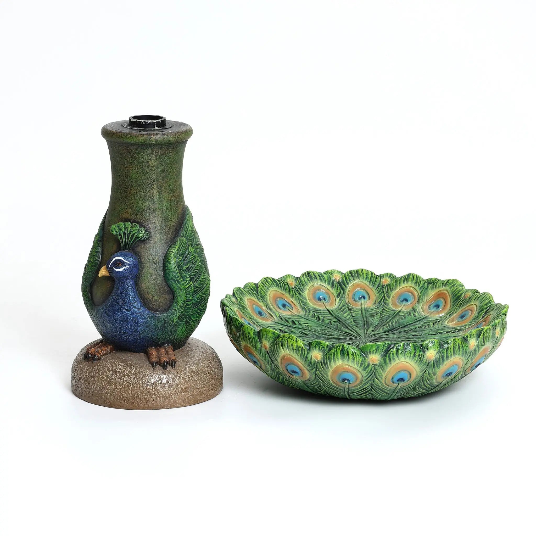 Discover the exquisite design of our peacock-themed ceramic candle holder and matching decorative bowl, featuring a stunning peacock feather motif. Perfect for enhancing any outdoor space with elegance and charm.