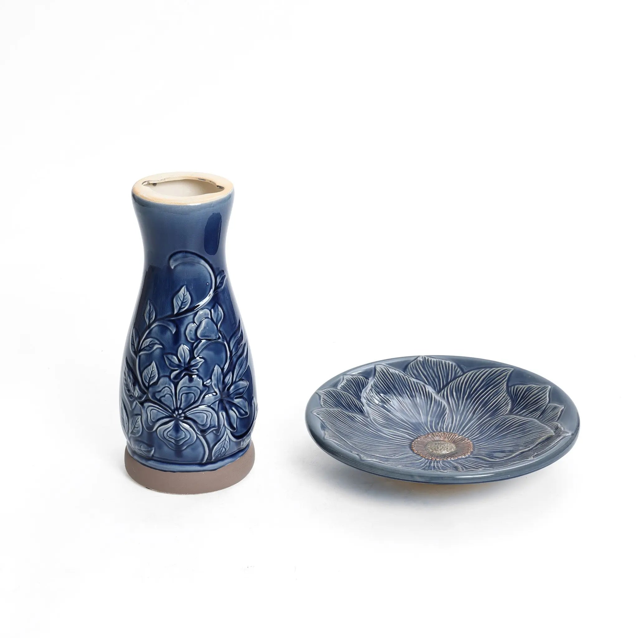 Blue ceramic birdbath with petals and vines pattern - LuxenHome