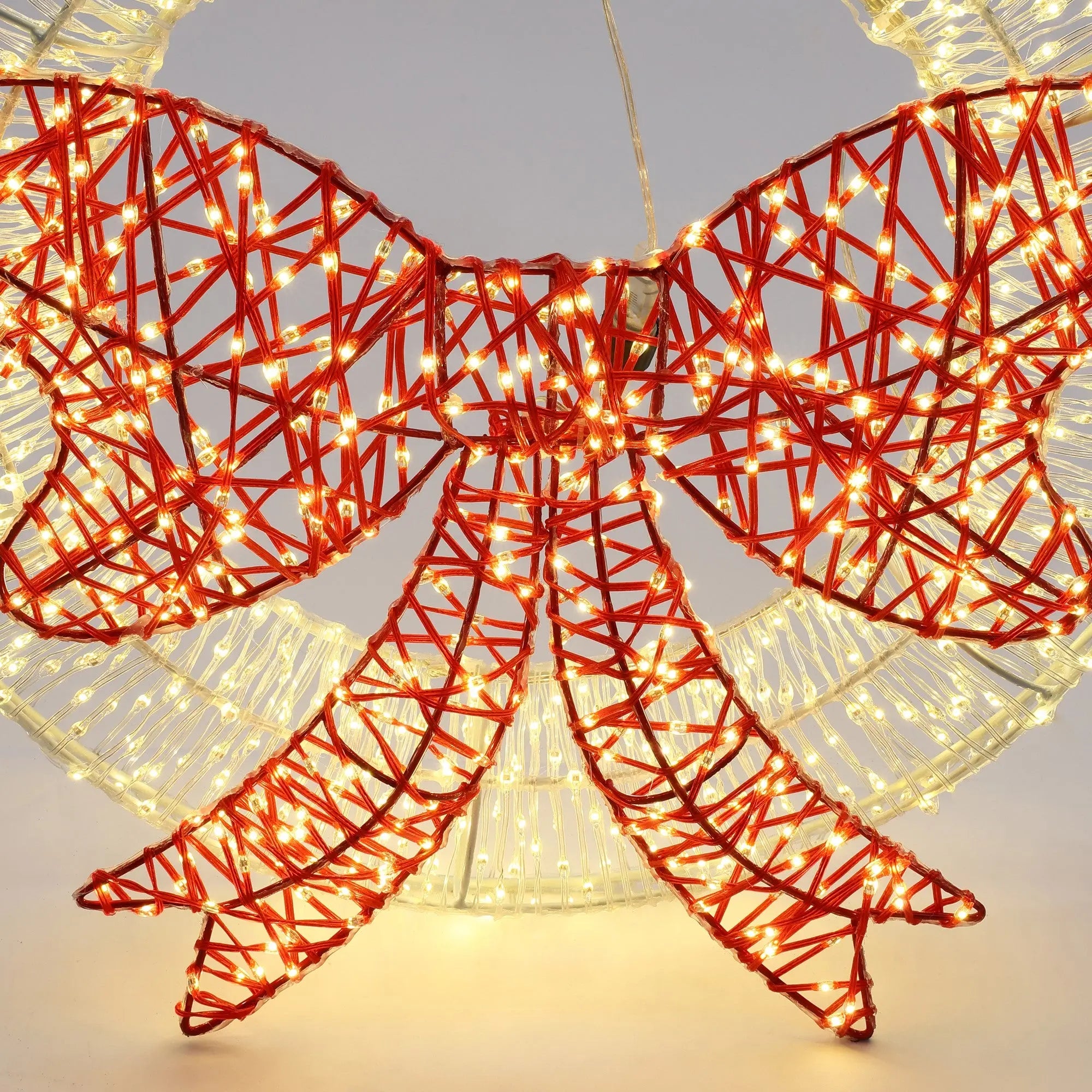 Light wreath and red bowtie, with timer light - LuxenHome
