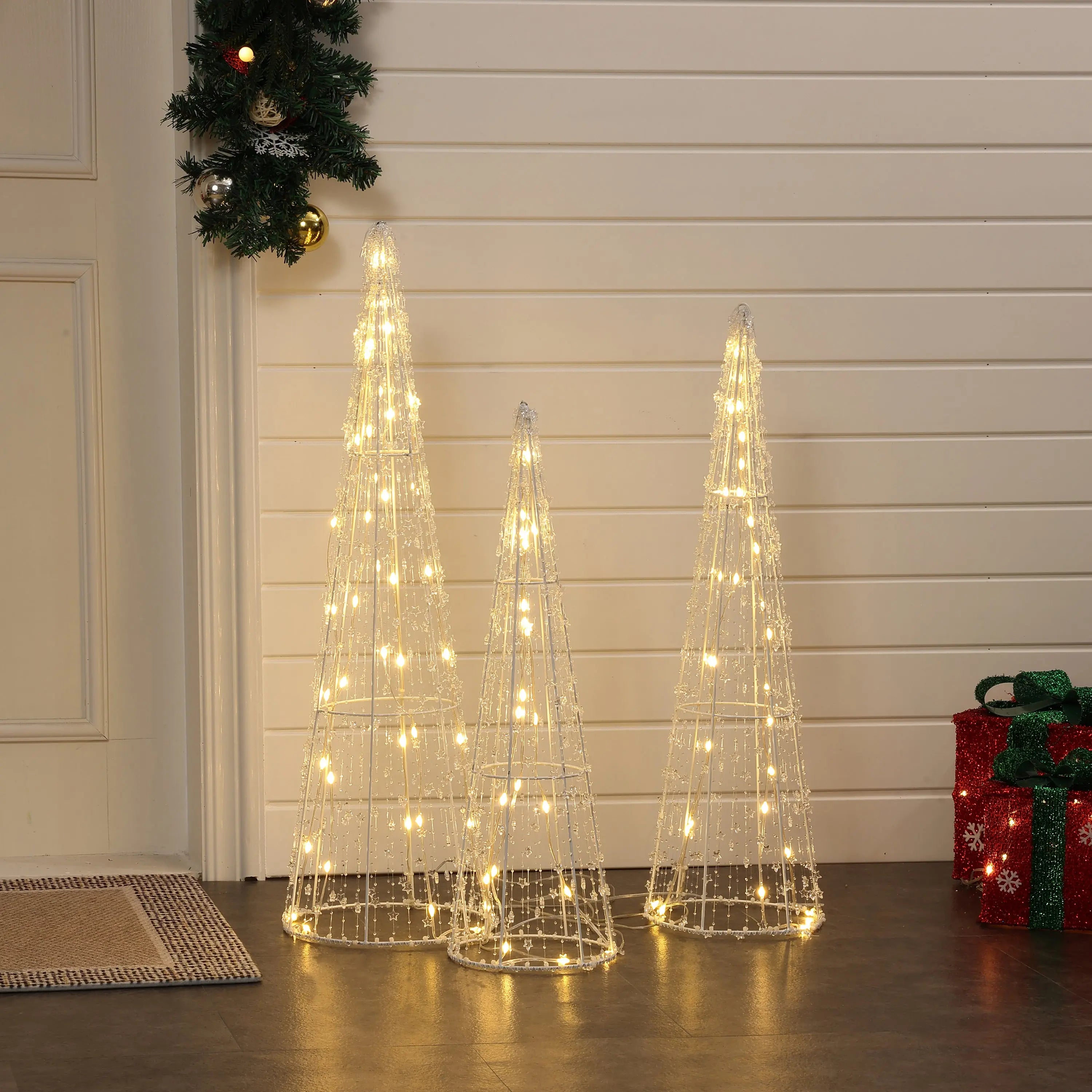 Lighted trees christmas decoration for indoor and outdoor, set of 3 - LuxenHome