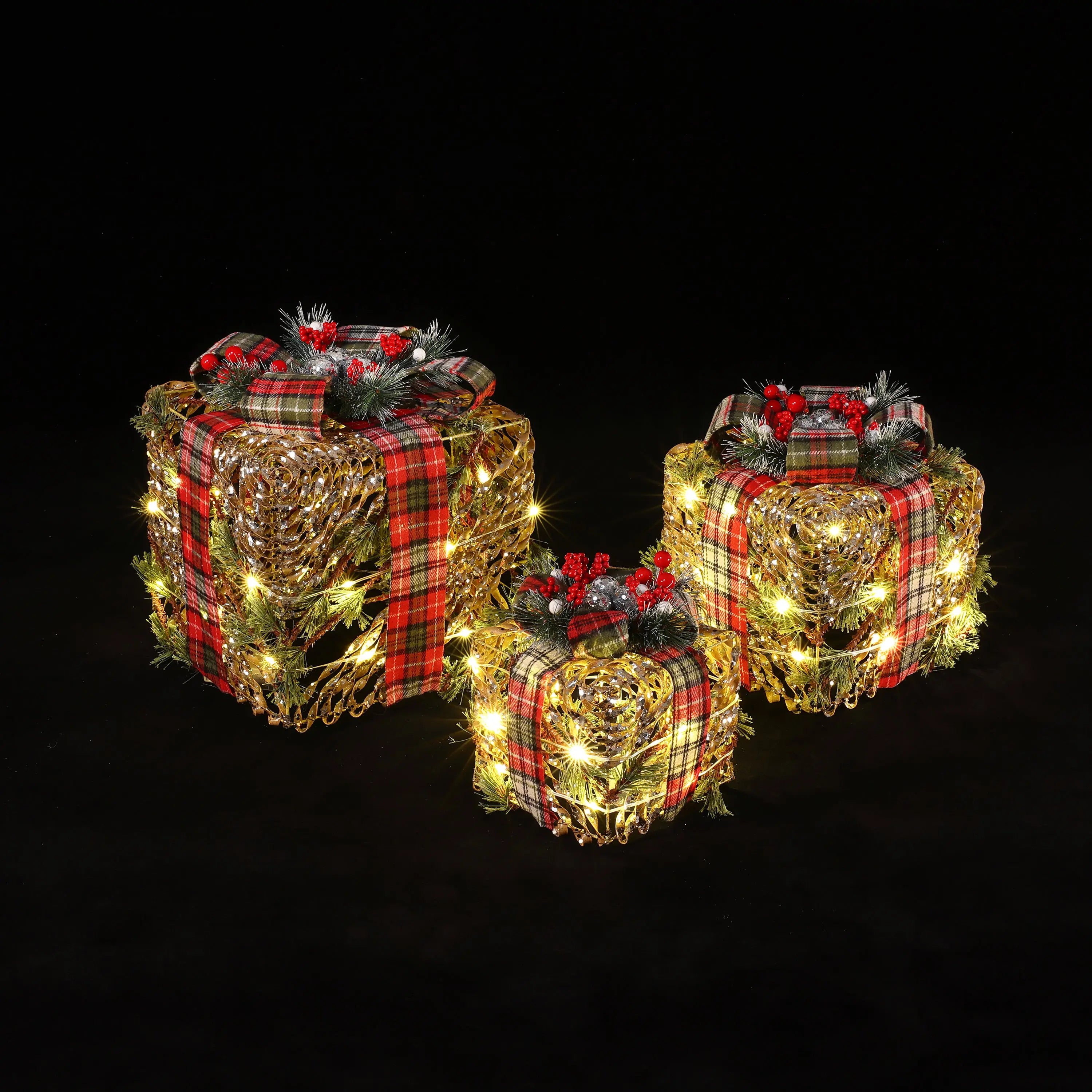Artificial pine branches giftbox, battery-powered, set of 3 - LuxenHome