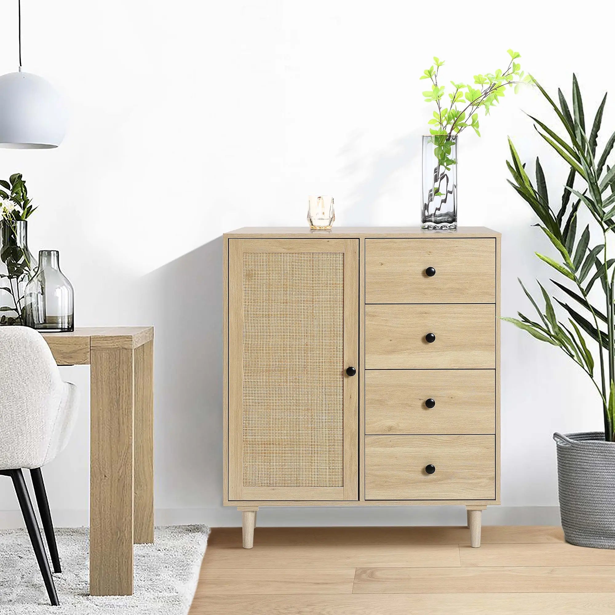 Zahra storage cabinet - LuxenHome
