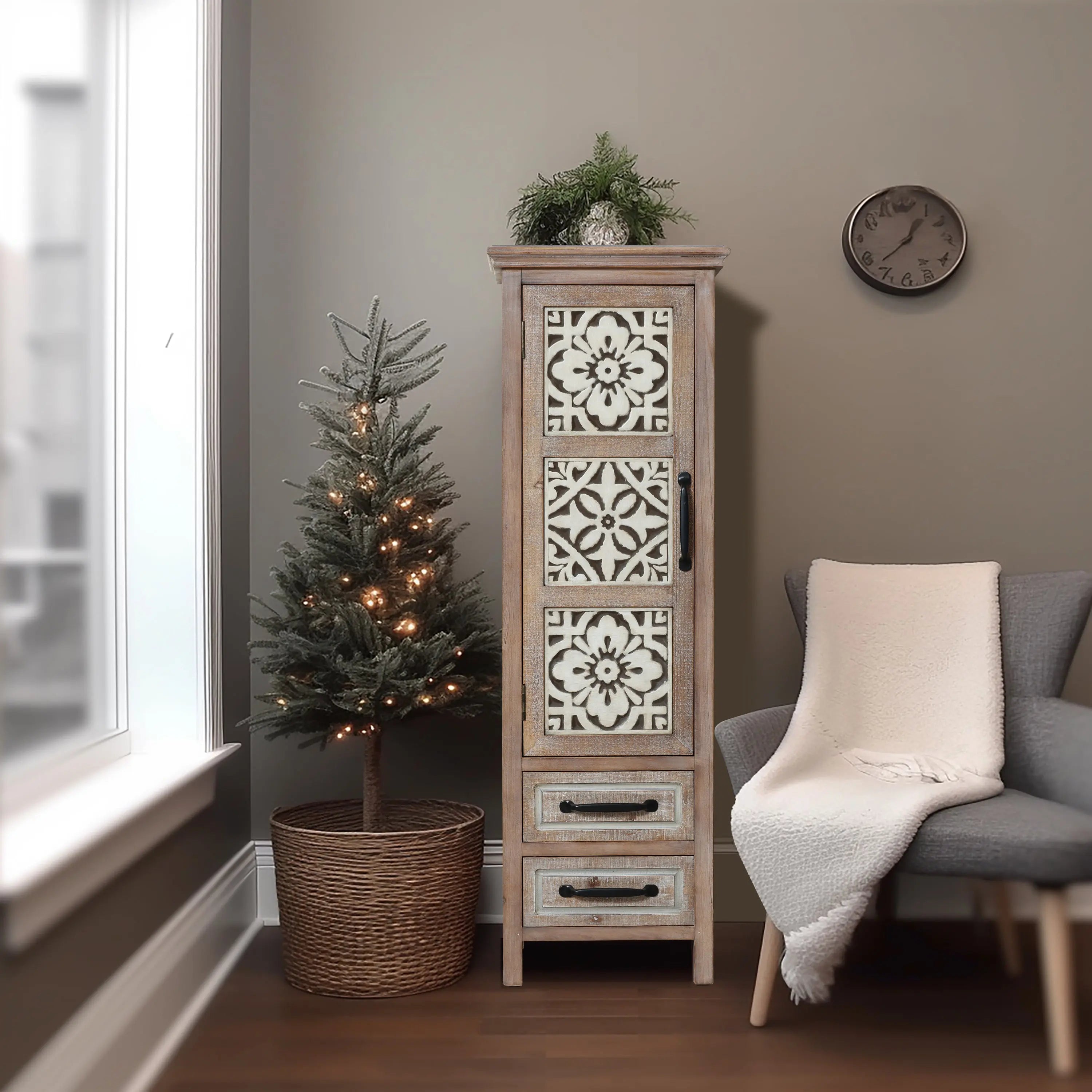 Abilene storage linen cabinet, tower, cream, weathered - LuxenHome