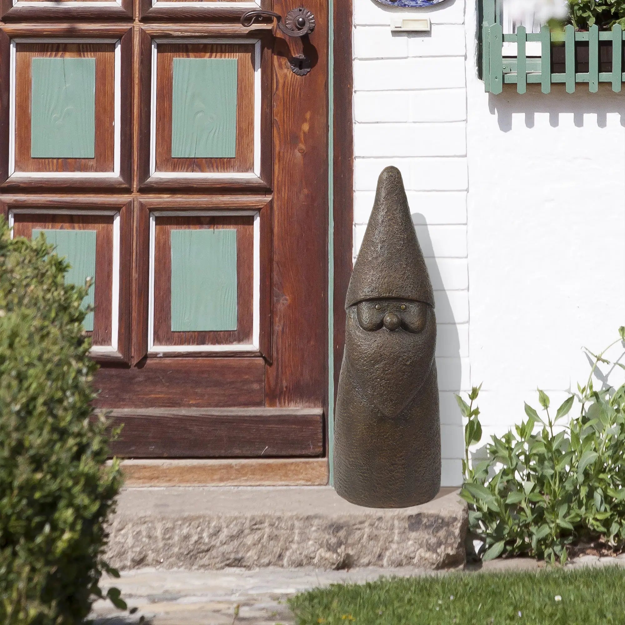 Elf Gnome garden statue - LuxenHome