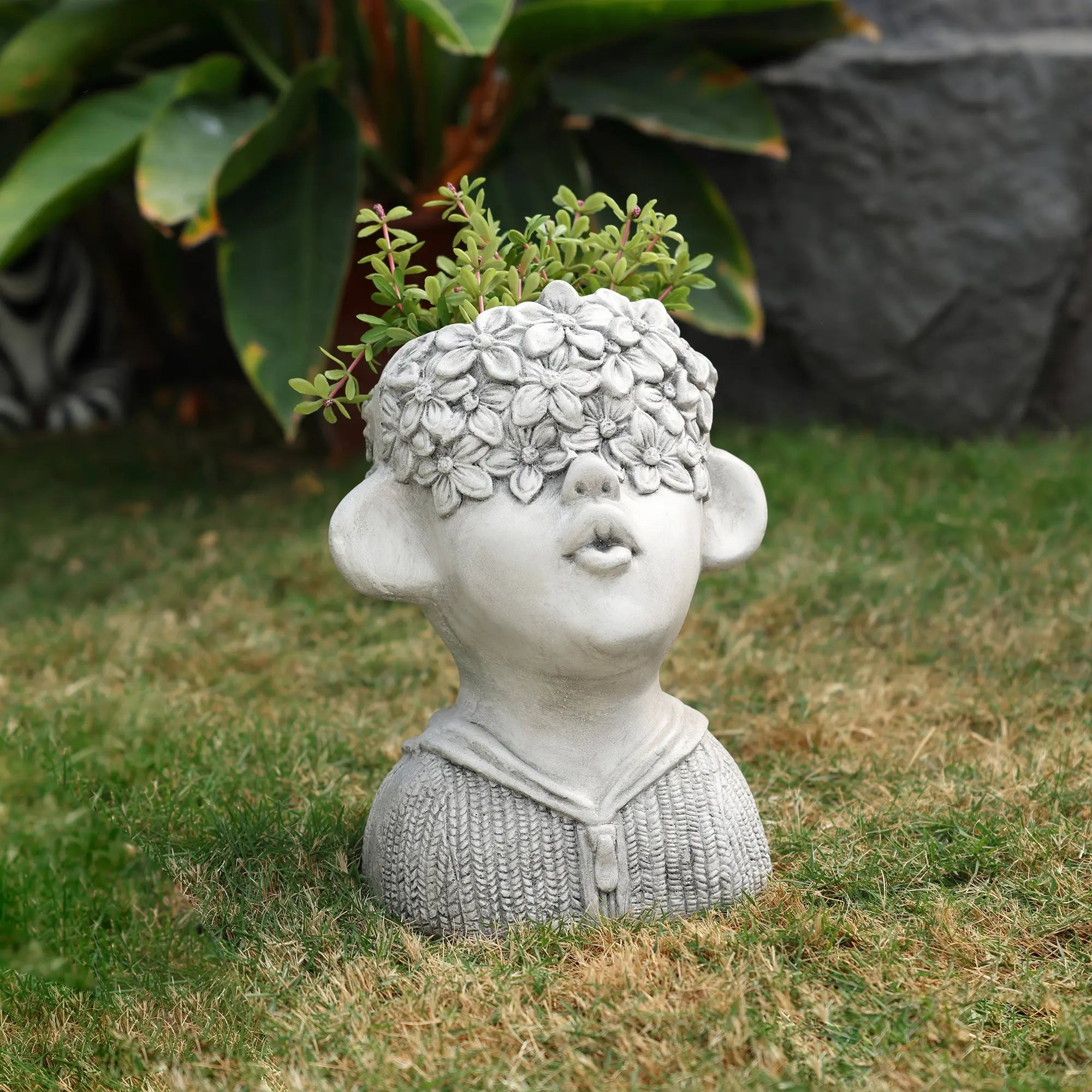 Gray MgO Kissing Flower Child Bust Planter - LuxenHome
