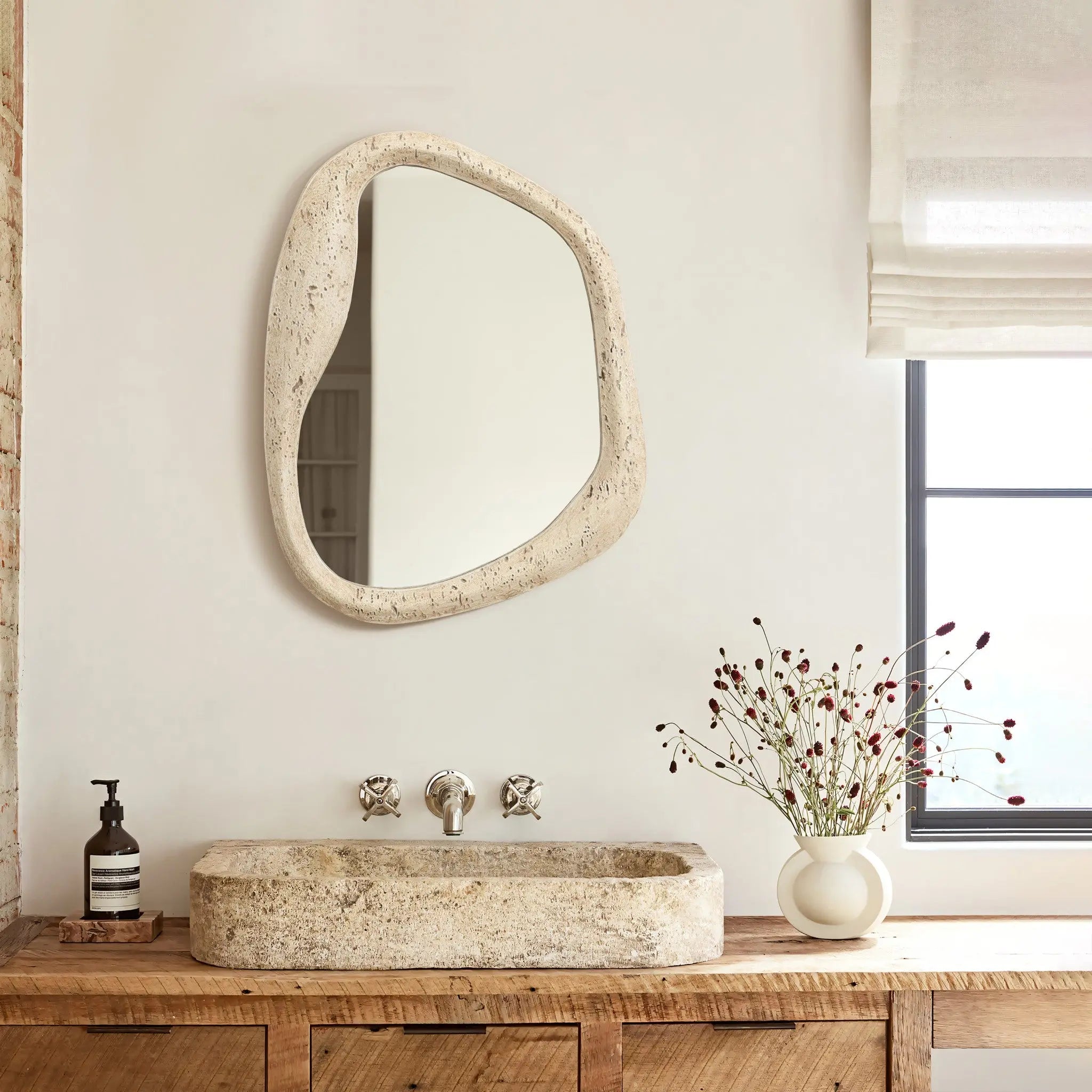 Top 6 Bathroom Mirror Trends for 2025: Smart, Sustainable, and Stunning Designs