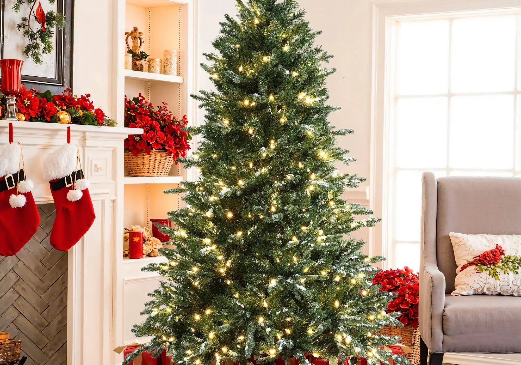 Pre-Lit Green Artificial Tree with Frosted Tips