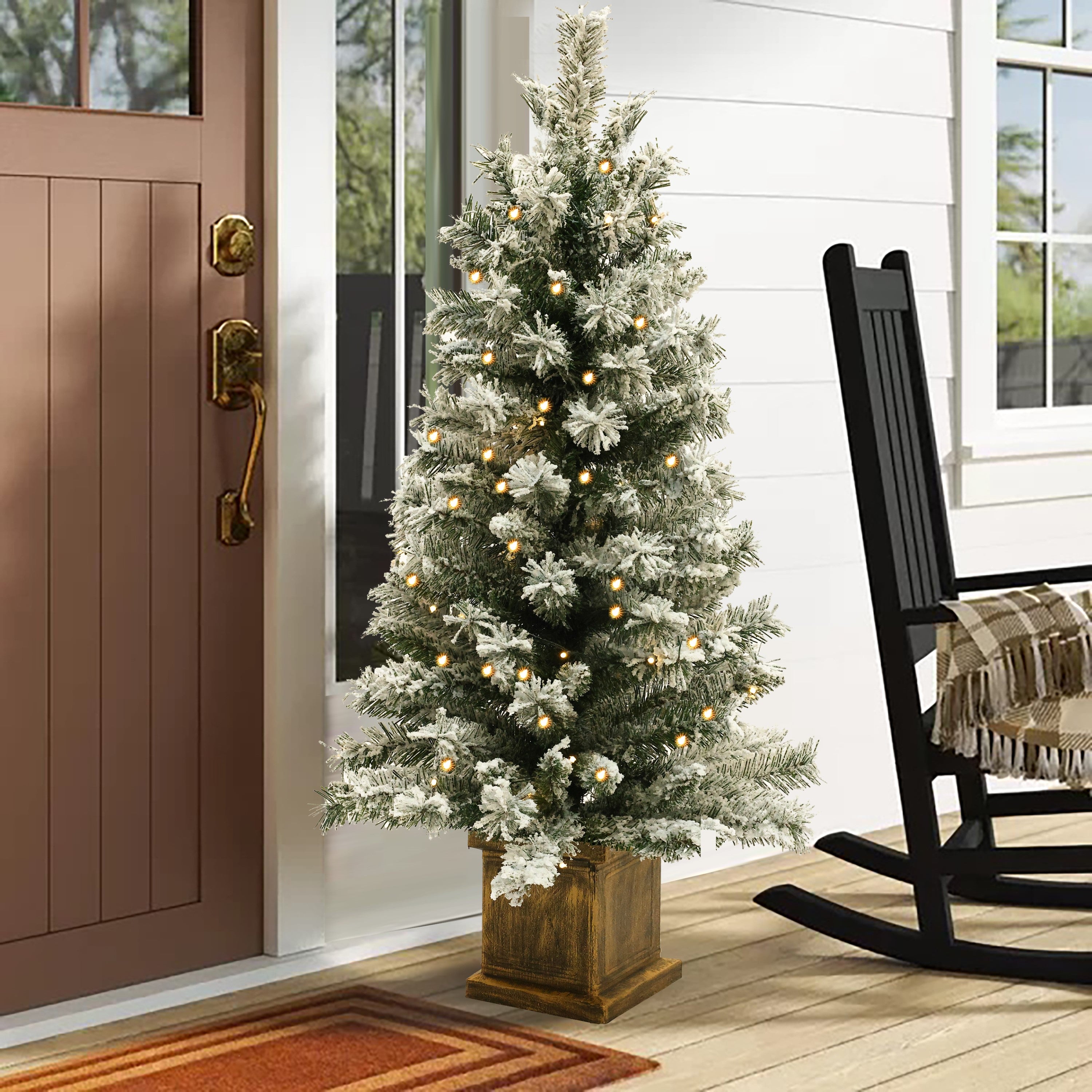 mini-artificial-christmas-tree-with-led-light-is-suit-for-porch-and-outdoor-decor