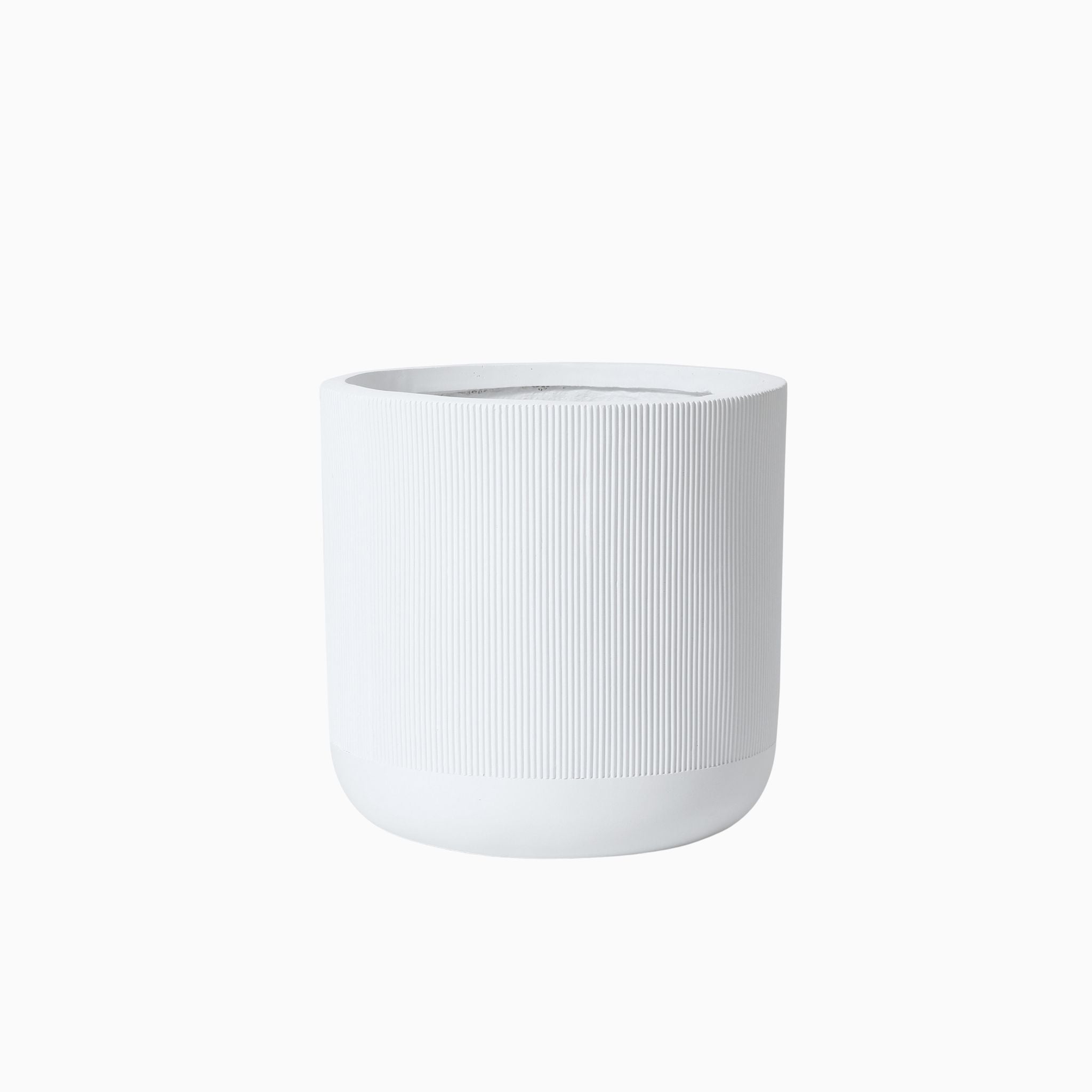 Monterey fluted indoor/outdoor planter, white