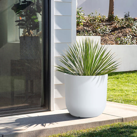 Essentia cylinder indoor/outdoor planter, white