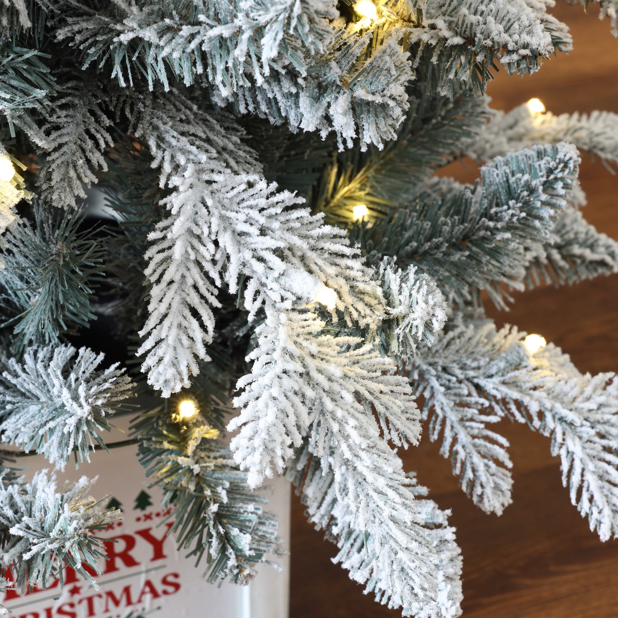 artificial-christmas-tree-with-planter-and-led-lights