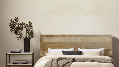 luxenhome_collection_banner_bed_and_headboards