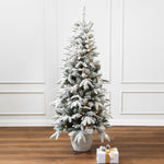 classic-christmas-tree-is-easy-to-decor-your-home-on-christmas-season