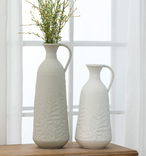 LuxenHome Distressed Off White and Rustic Brown Metal Pitcher Vase (Set of 2), Size: Large (Over 15)