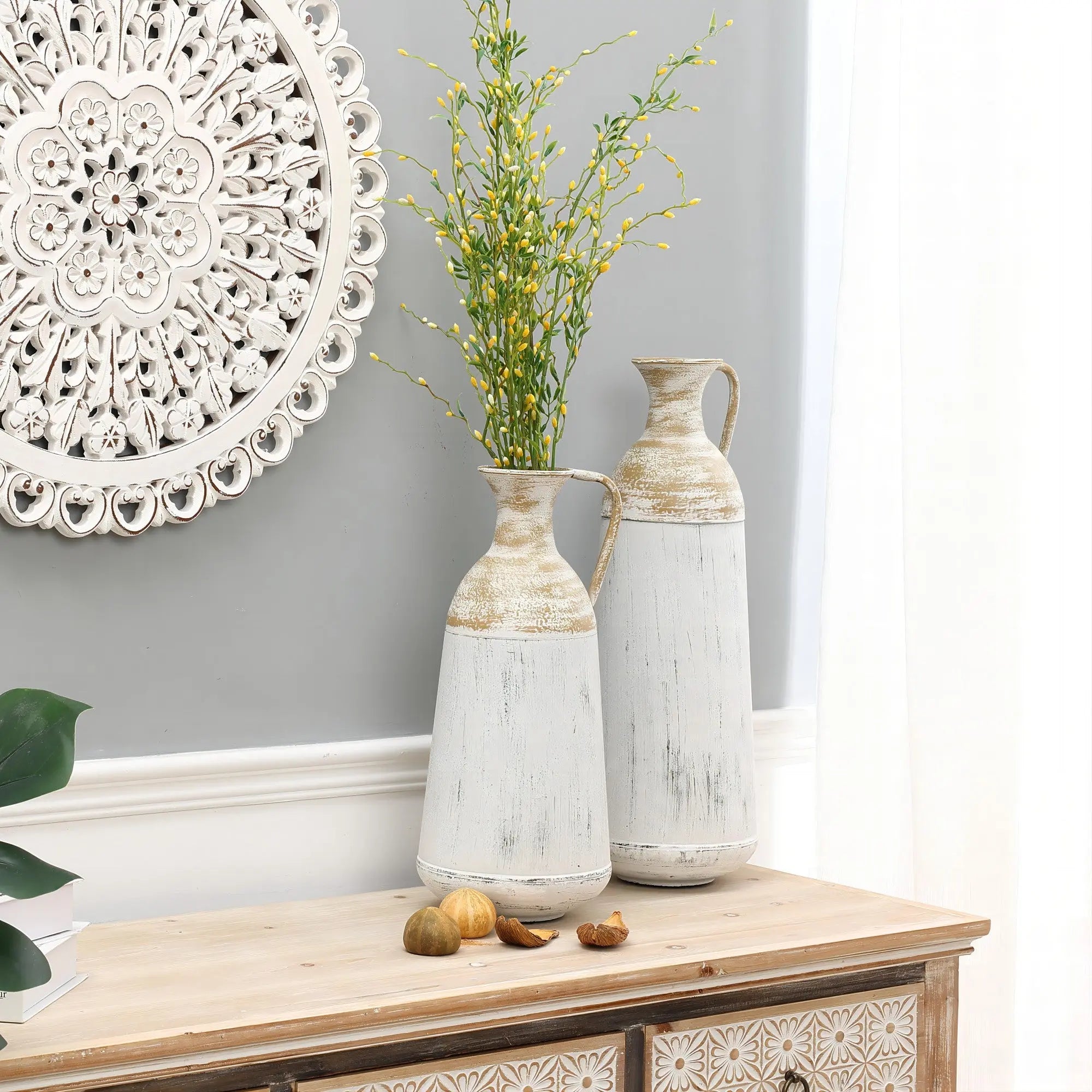 Charming-set-of-2-distressed-off-white-and-rustic-brown-metal-pitcher-vase-set